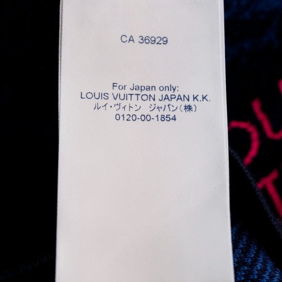 Louis Vuitton Blue Damier Salt Print Sweater - Picture 15 of 15